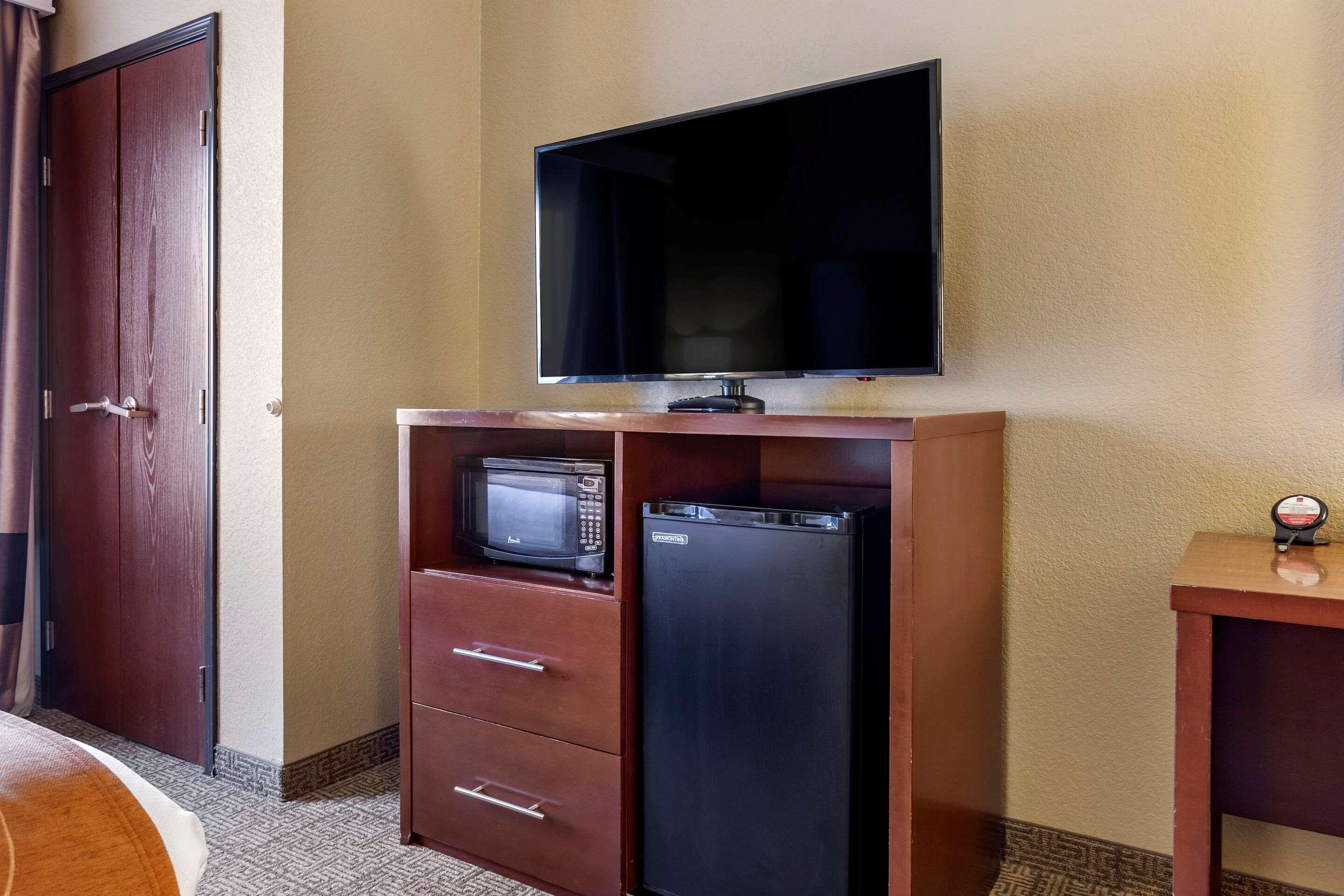 Comfort Suites Jonesboro University Area Exteriör bild