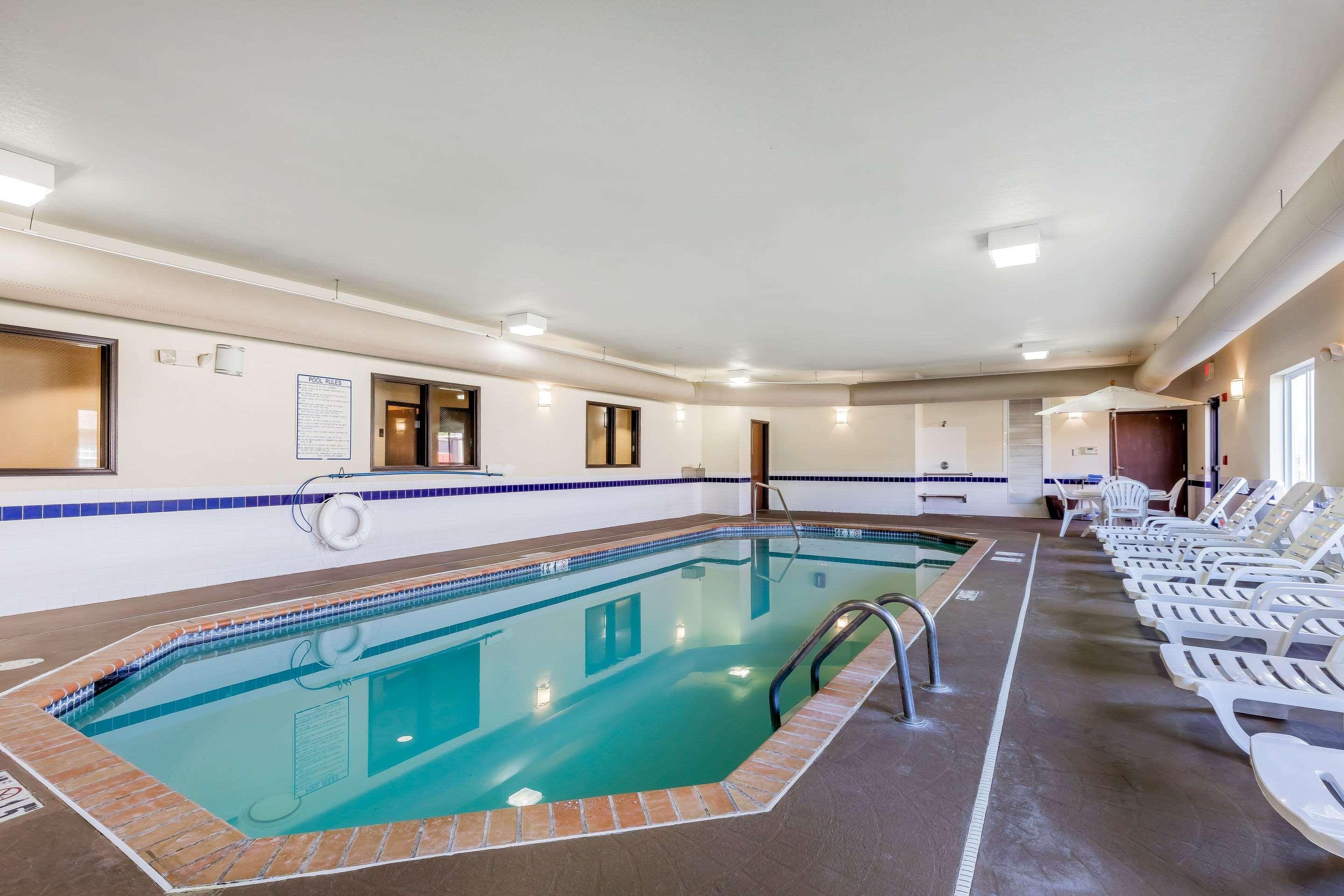 Comfort Suites Jonesboro University Area Exteriör bild