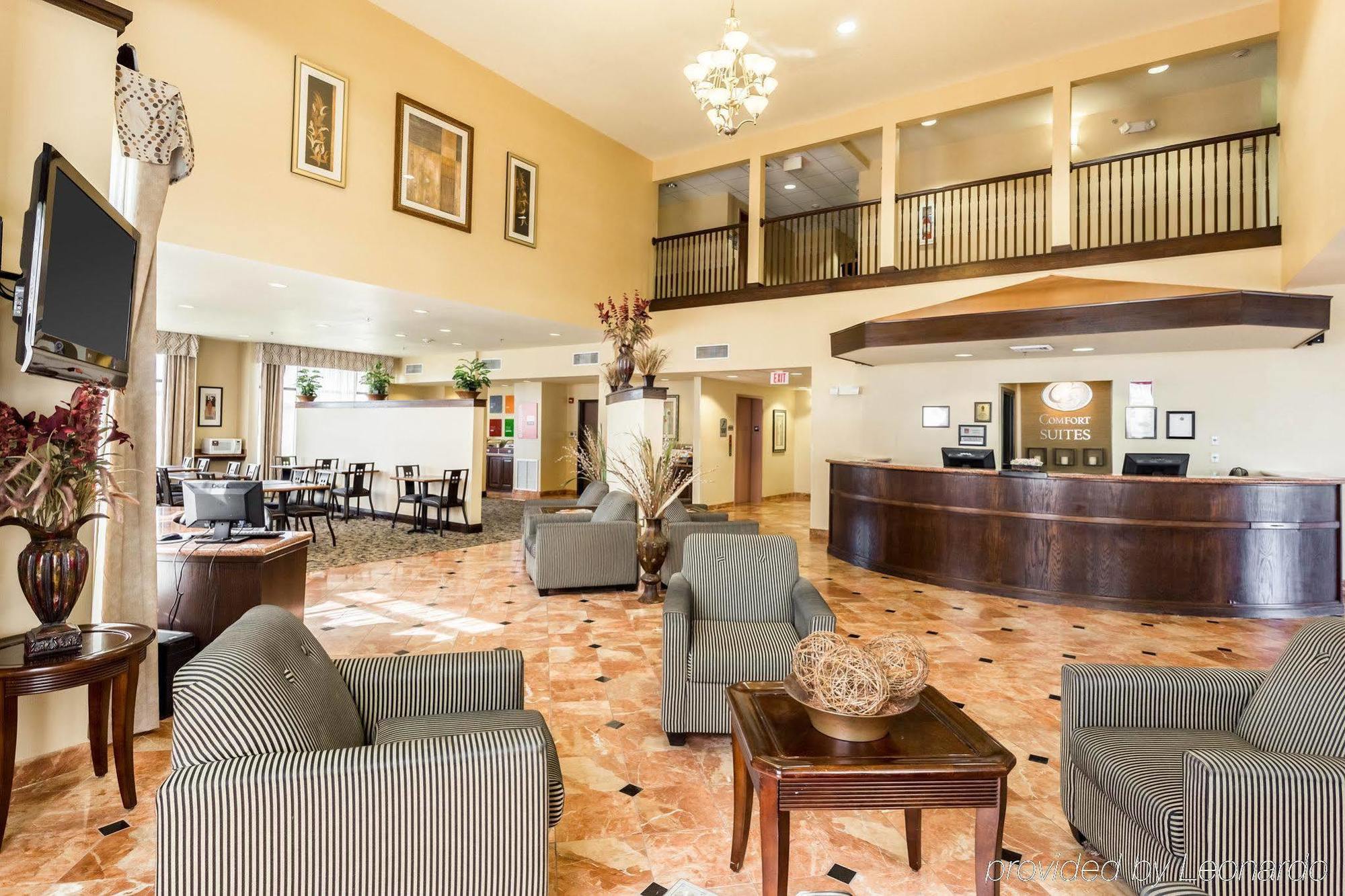 Comfort Suites Jonesboro University Area Exteriör bild